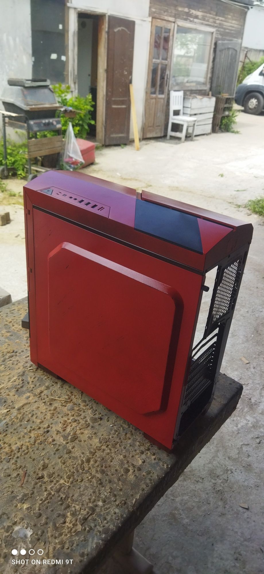 Геймърски компютър ryzen 7 5700x 3070 gamerock msi mag x570 tomahawk
