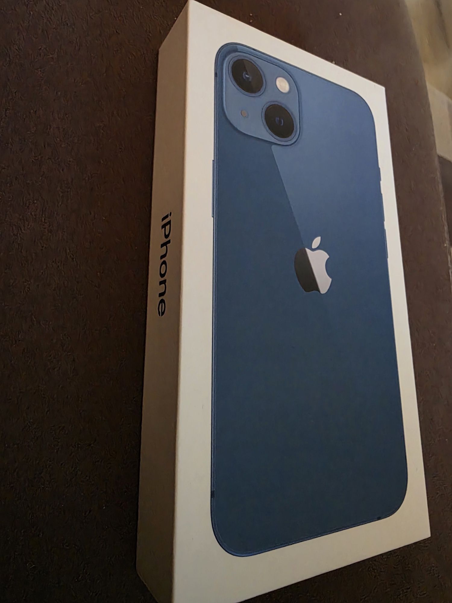 IPhone 13 128 Gb с гаранция