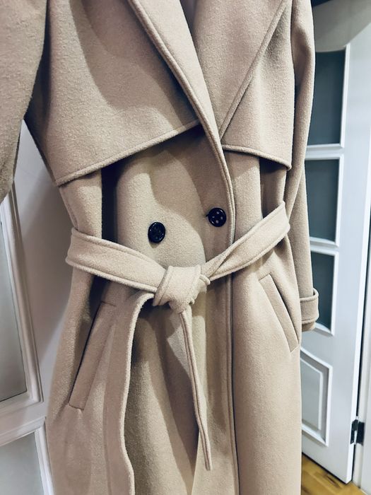 Продаю женское пальто размер S