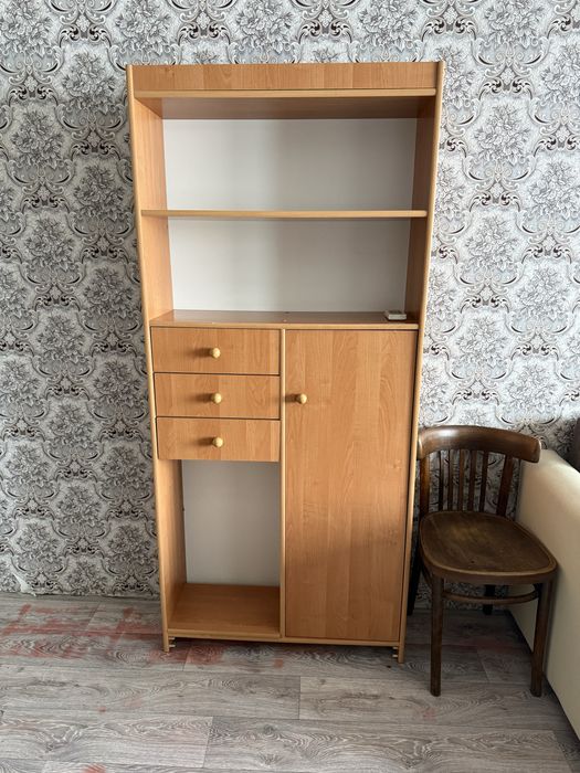 Отдам шкаф для дачи