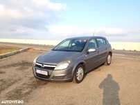 Dezmembrez Opel Astra H