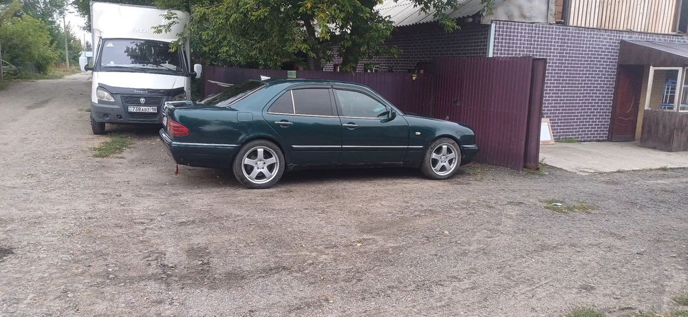 R18  4 покрышки шыпы новые В хорошем состоянии  есть 2 летних токие же