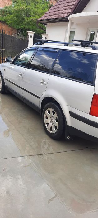 Vând pasat 1 9 tdi an 2000 în stare foarte bună de funcționare acte zi