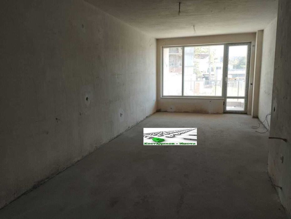 Продава се Двустаен апартамент в Пловдив, Христо Смирненски - 85 кв.м за 1592 €/кв.м - Снимка #2