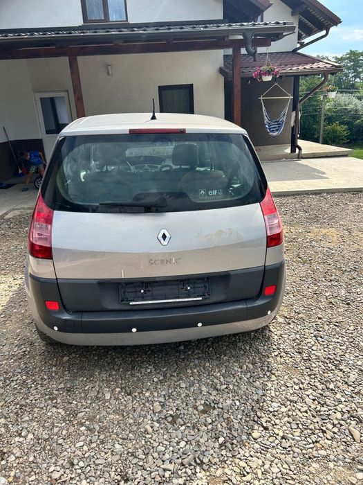 Vând Renault scenic 1.6 16v 2005 benzină.mașina este adusă din belgia