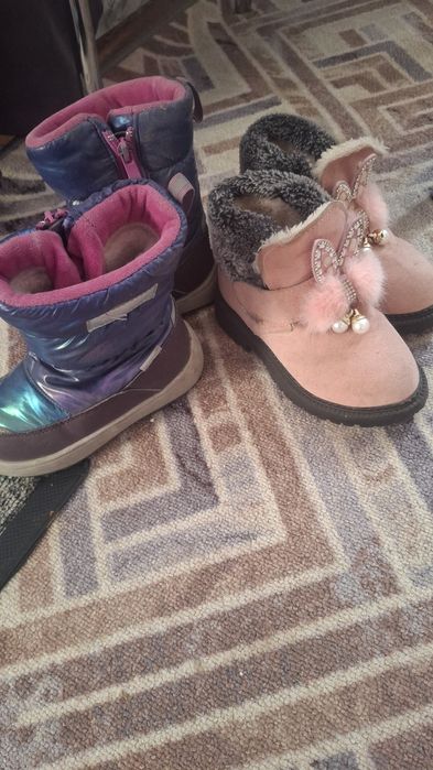 Продам детские сапожки
