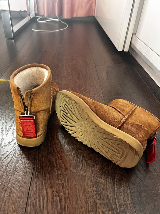 Зимни боти UGG Classic mini, размер 37