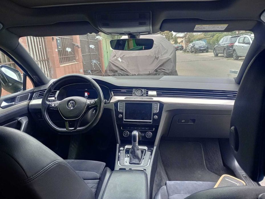 Dezmembrez Passat B8  1.4 Tsi Full Option