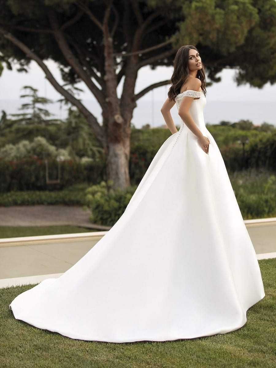 Rochie mireasa model REA PRONOVIAS