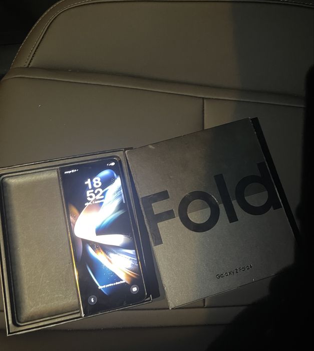 Samsung Galaxy Fold 4