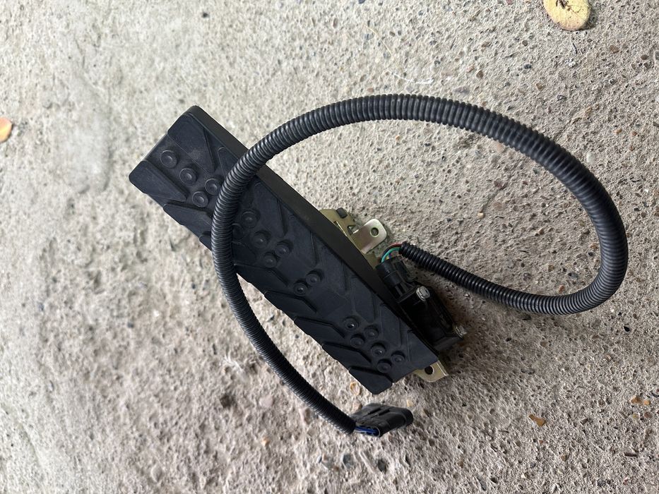 Акселератор педали маз (ямз 650)