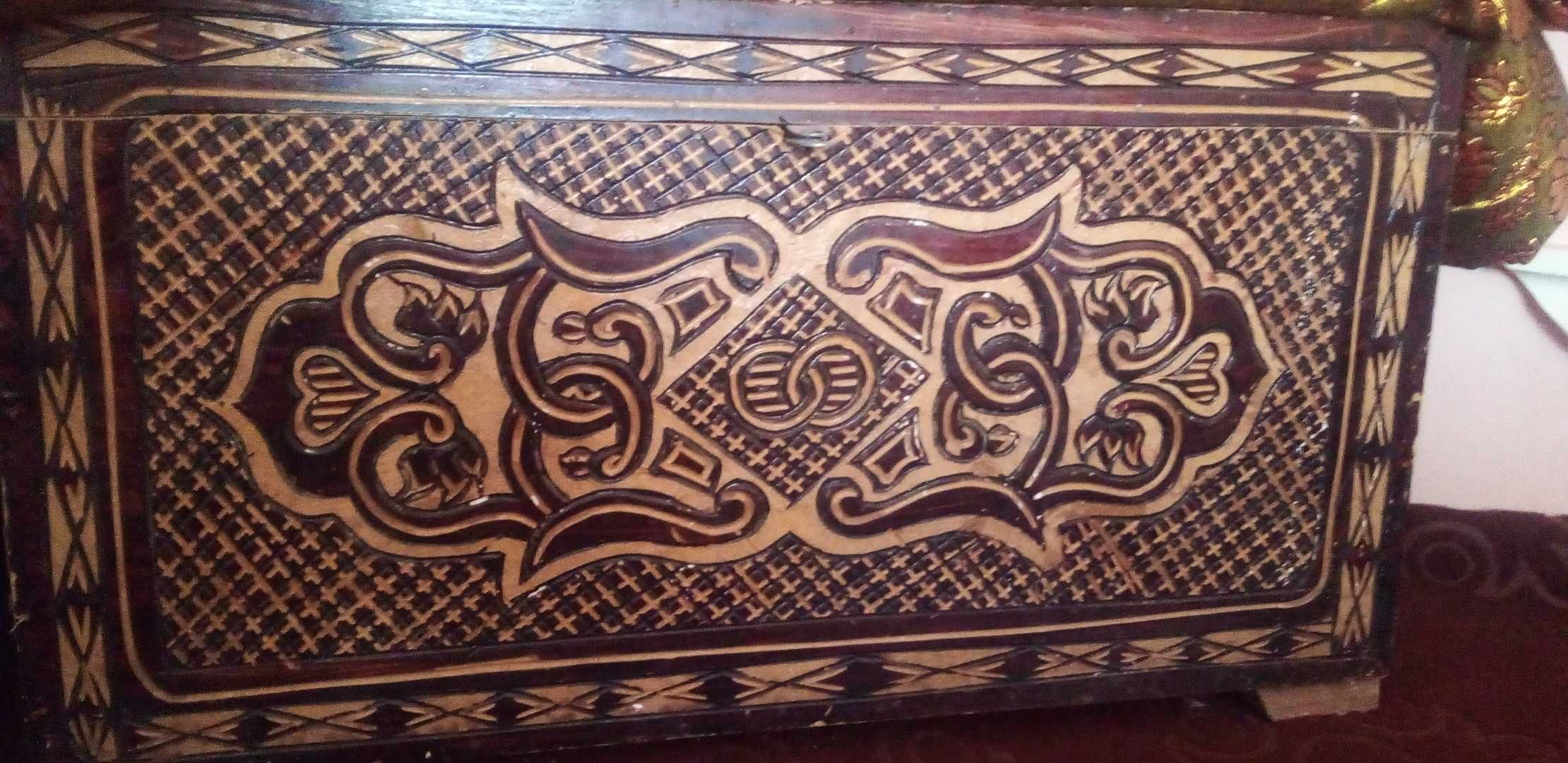 Sandiq katta kichkina
