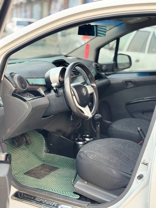 Спарк автомат каробка