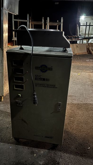 Стабилизатор Наприжения!