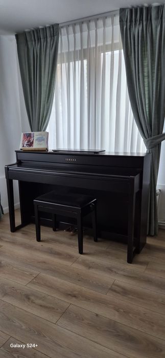 Pian digital Yamaha CLP 535 stare excelenta