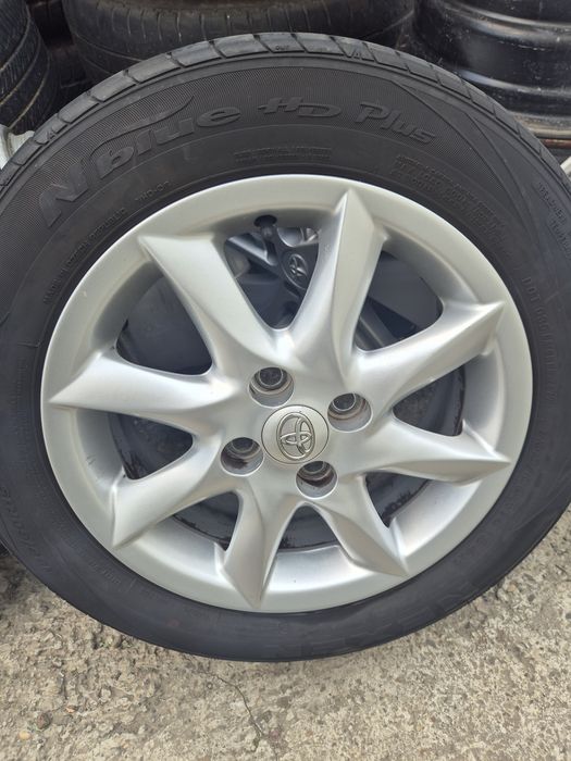 Jante Aliaj+Cauciucuri 185/60/R15 Toyota Yaris 3. 2012-2019.
