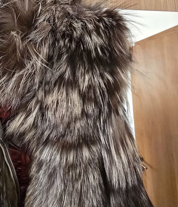 Елек от естествен косъм- сребърна лисица