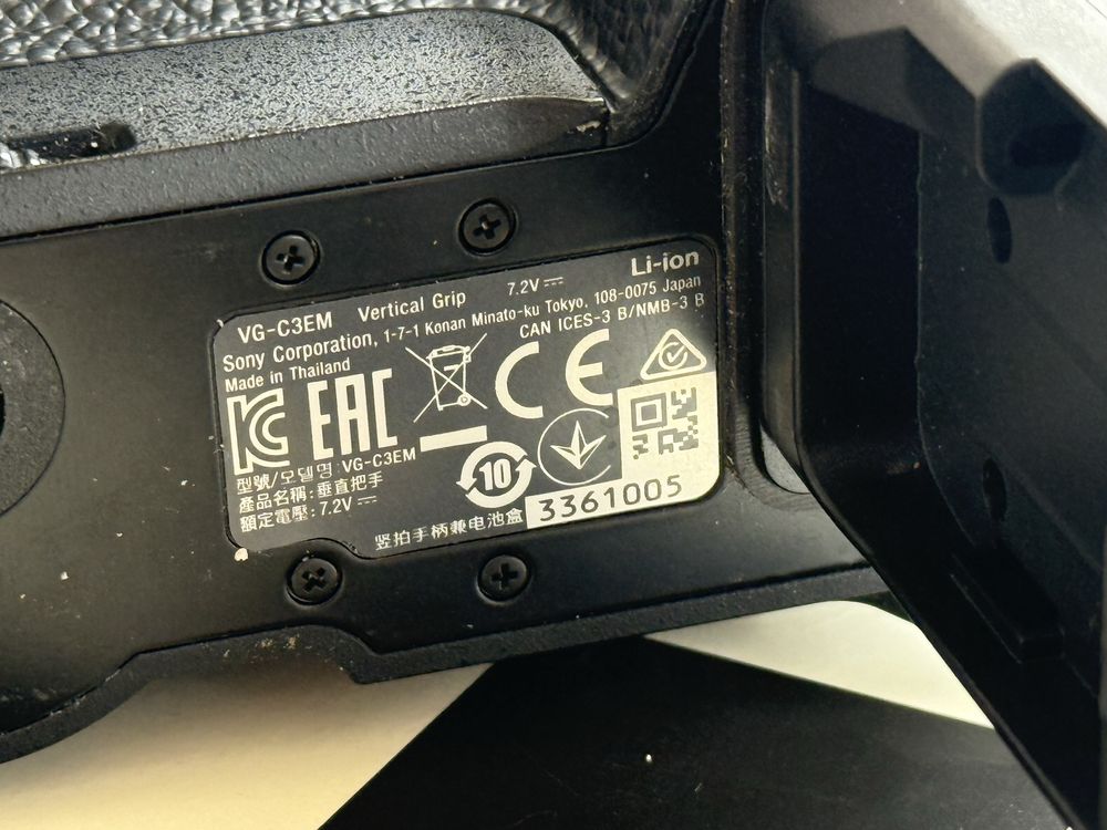Vand Grip original Sony A9.A7 lll si A7 R lll