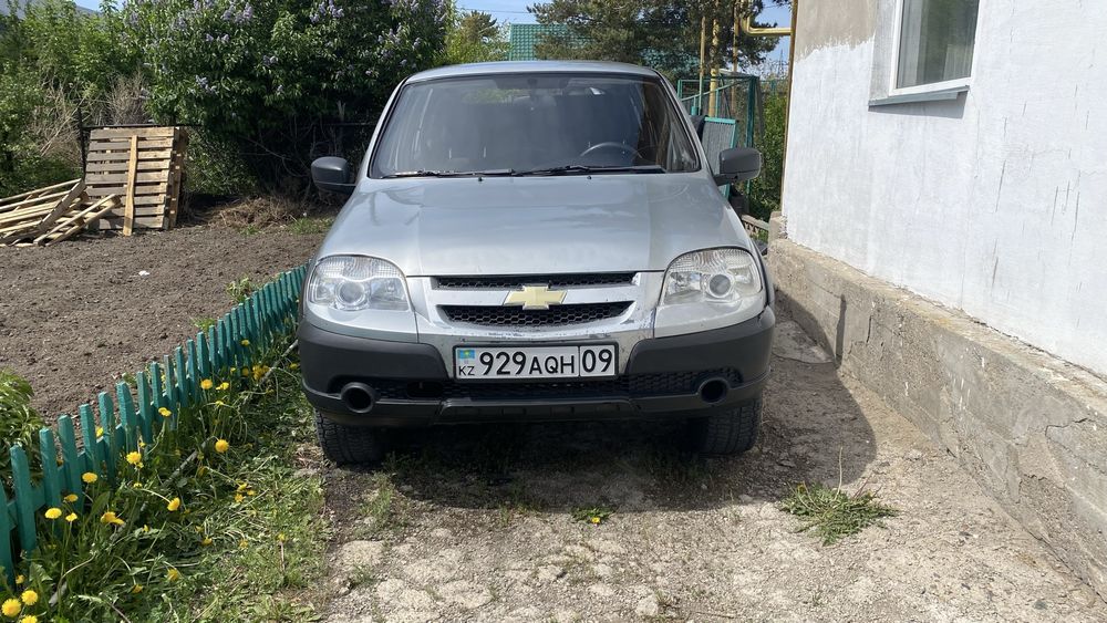 Шевроле нива 2013 г.