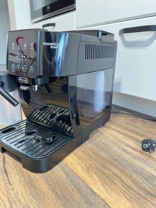 Кафе автомат DeLonghi ECAM