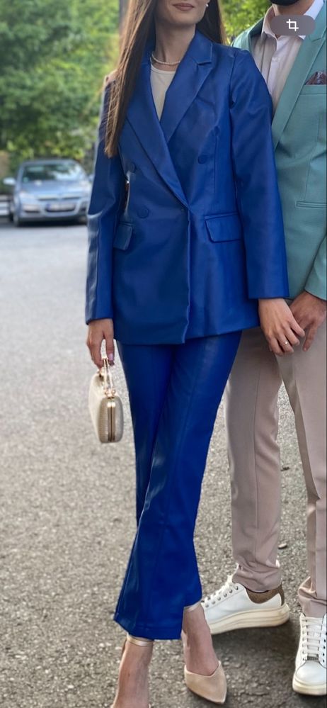 Costum de ocazie imitatie piele