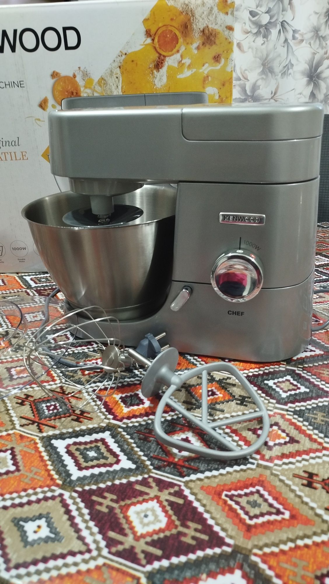Продам кухонный комбайн