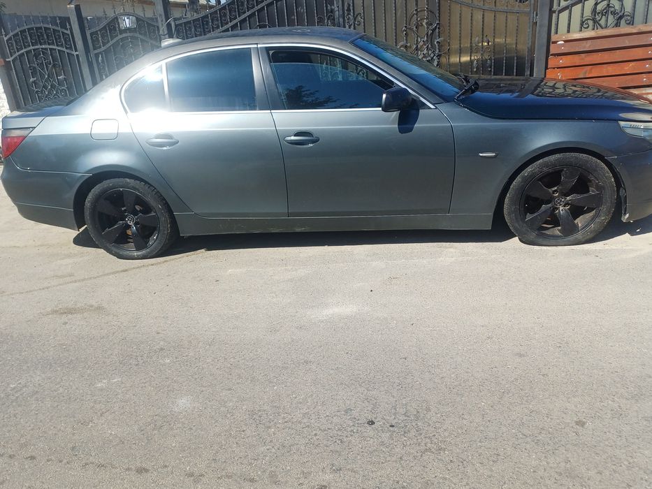 Dezmembrez bmw e60 2.5 motorina cutie automata motorul se vinde cu pro