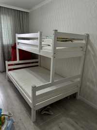 Двухьярусная детская кровать