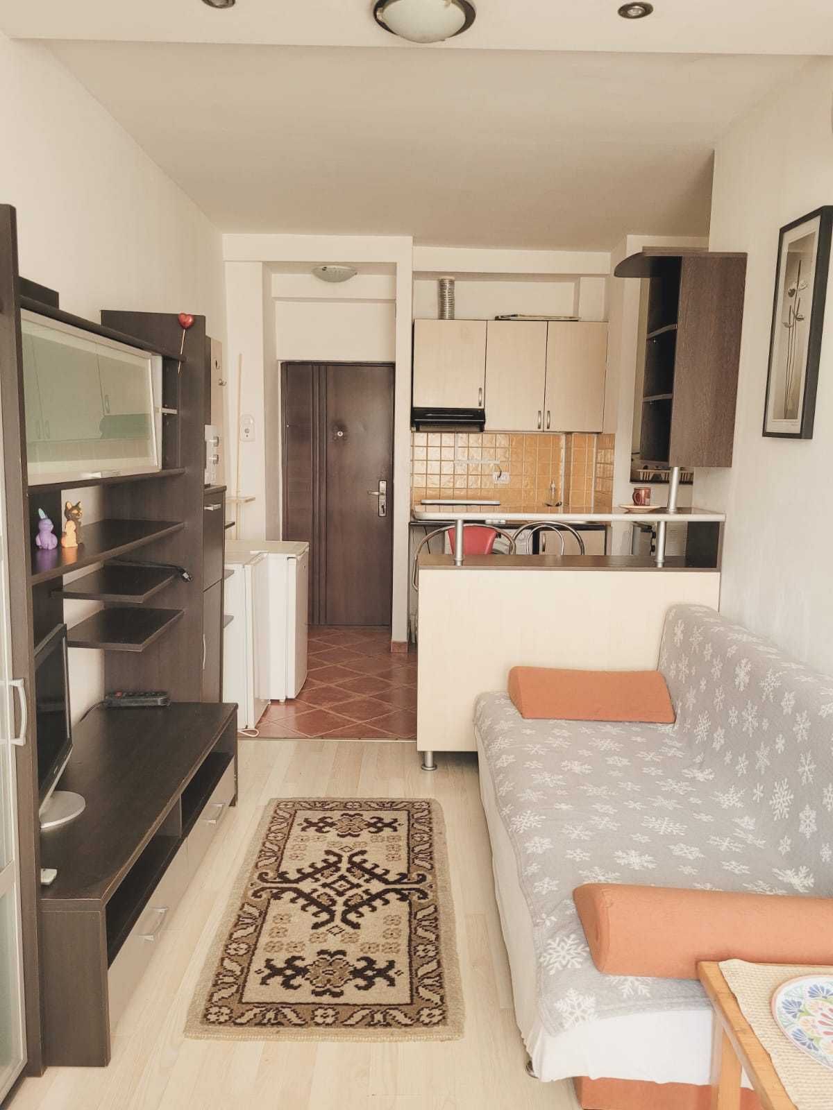 Vând apartament 2 camere zona UTA