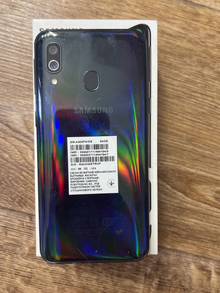 Samsung Galaxy A40 64GB