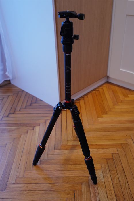 Trepied Rollei Compact Traveler No. 1 Carbon si Magneziu foto video