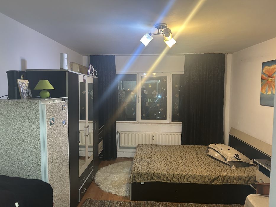 Garsoniera de inchiriat termen lung,