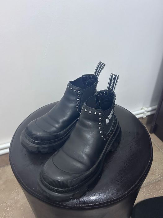 Papuci Karl Lagerfield