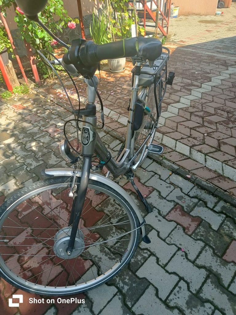Bicicletă electrică Gazelle