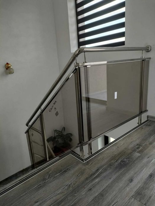 Balustrada sticla securizata