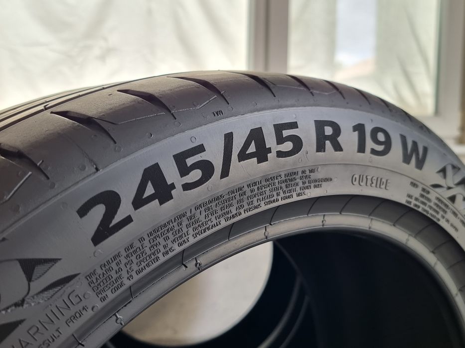 "Dot 24" 245/45/19 Continental 4Броя: 1050лв 7.5мм като Нови!