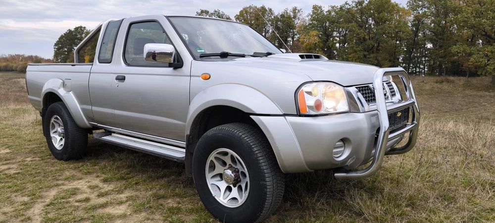 Nissan Navara 4x4,benā lungā,import Germania,