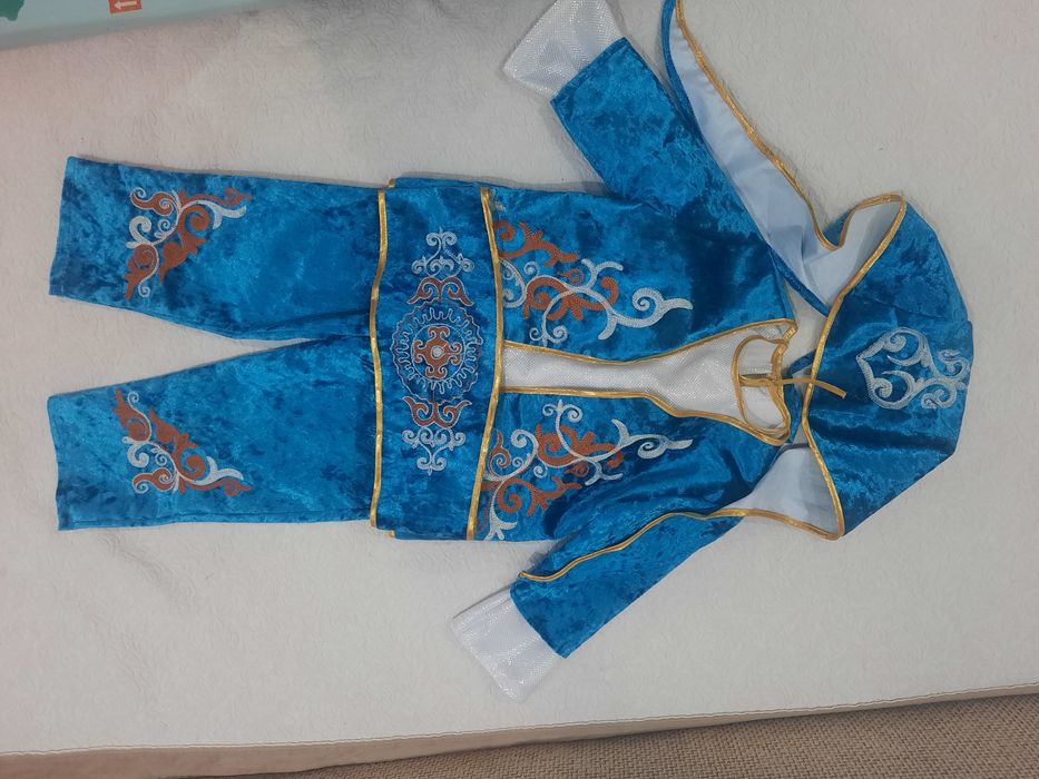 Продам национальный костюм на мальчика