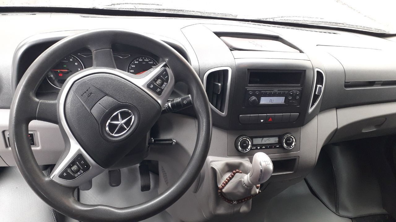 Микроавтобус JAC Sunray сотилади