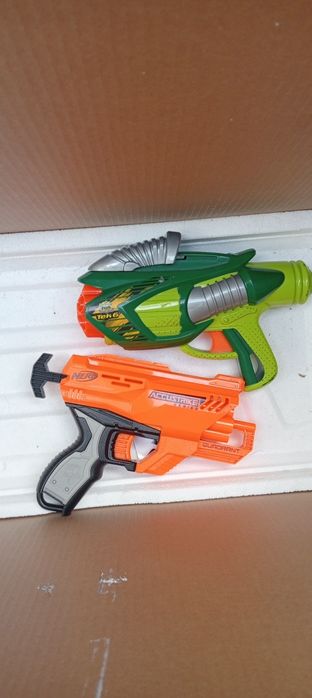 Masini diverse dimensiuni, pistol nurf, autofiletanta