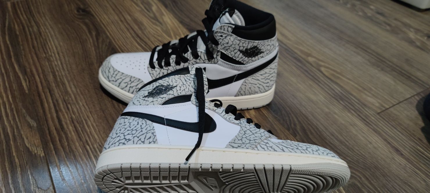 Air Jordan 1 Retro High OG White Cement