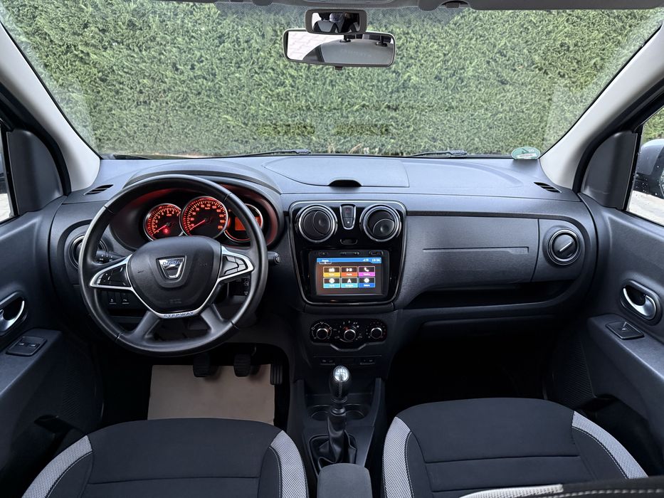 Dacia Lodgy stepway 2021 euro 6 1.5 D  7 locuri recent adus