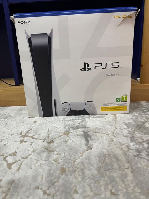 Ps5 почти новый. Fc26,Nba2k24,UFC5