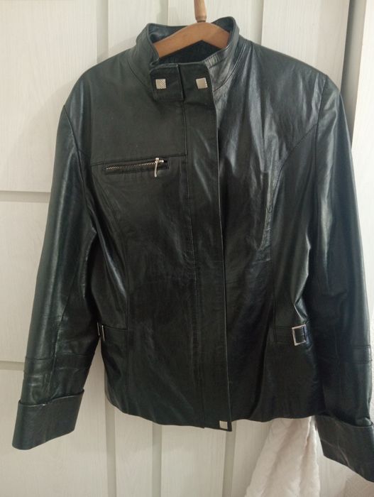 Кожаный пиджак состояние хорошая
