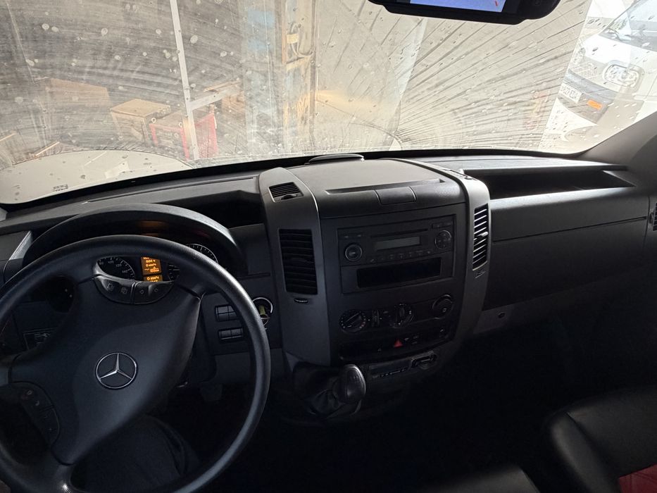 Президентский/люкс трансфер  Sprinter 2016 йил Пробег-16000км