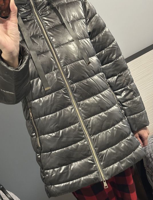 Продам куртку новая