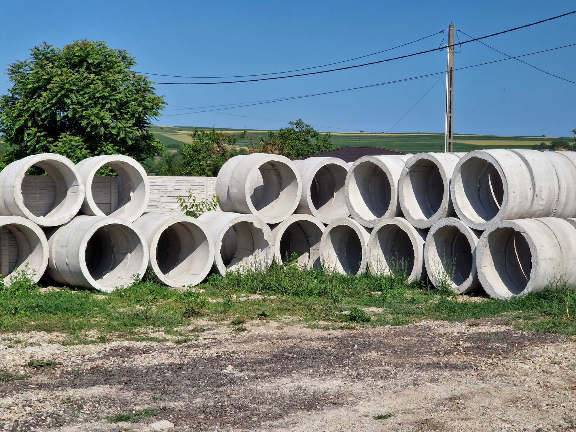 Tuburi din beton / oale de fântână/ bazine tuburi adâncire