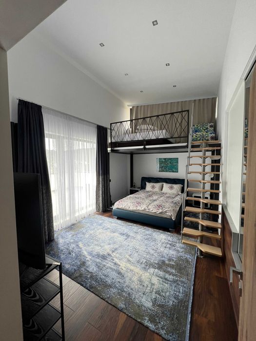 Penthouse 245mp, 4 camere, cu licenta turistica in hotel in Predeal