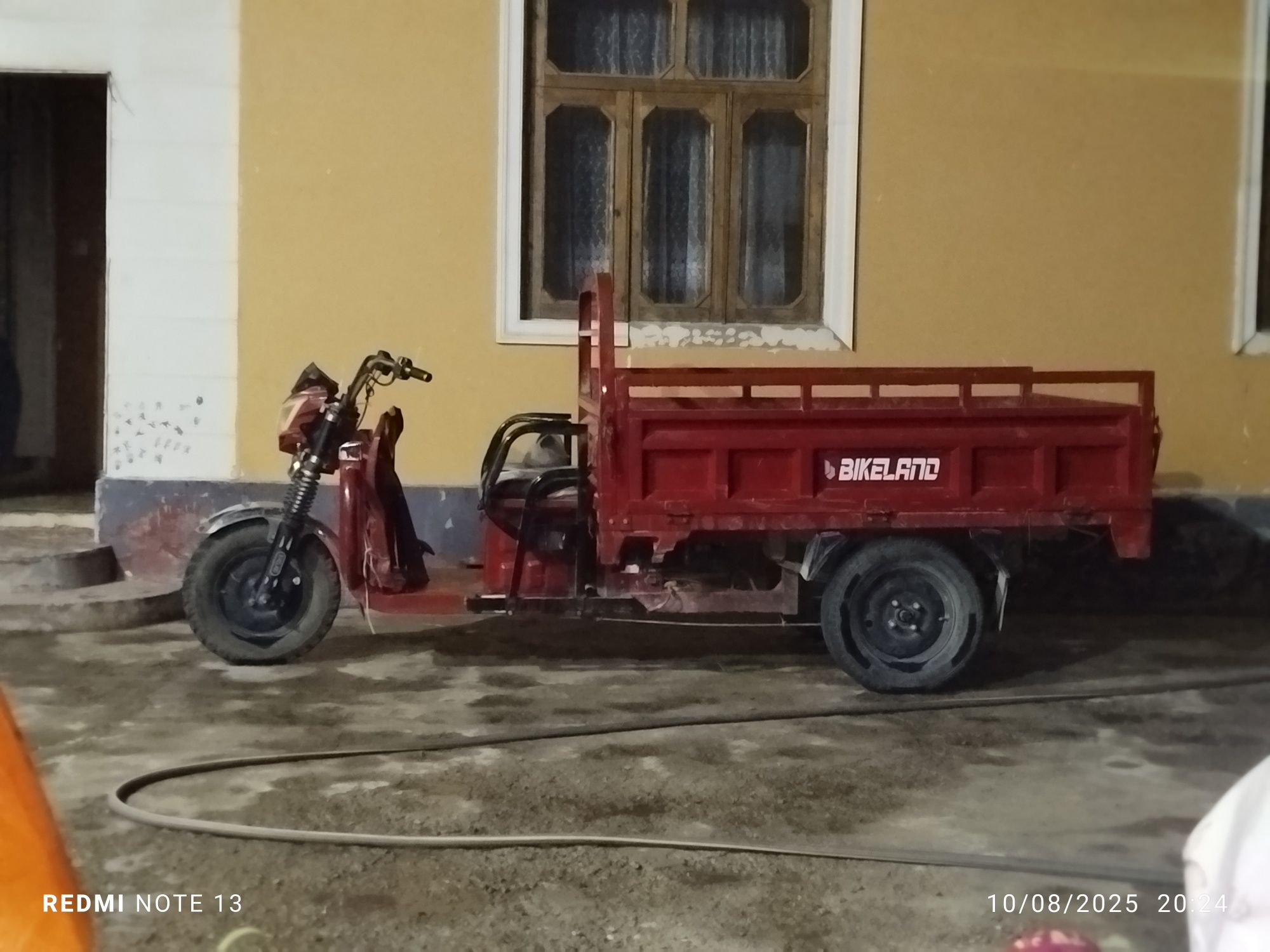 Eletro sukuter sotiladi