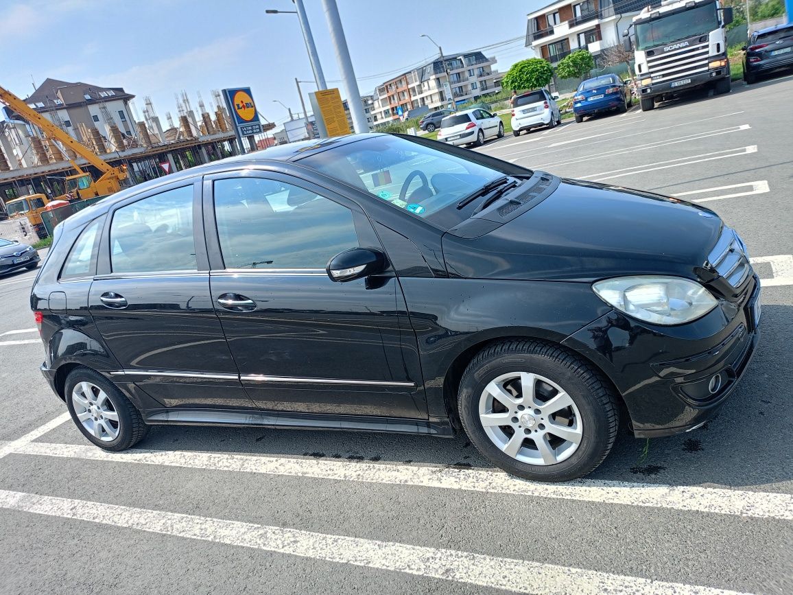 Mercedes B180 W245